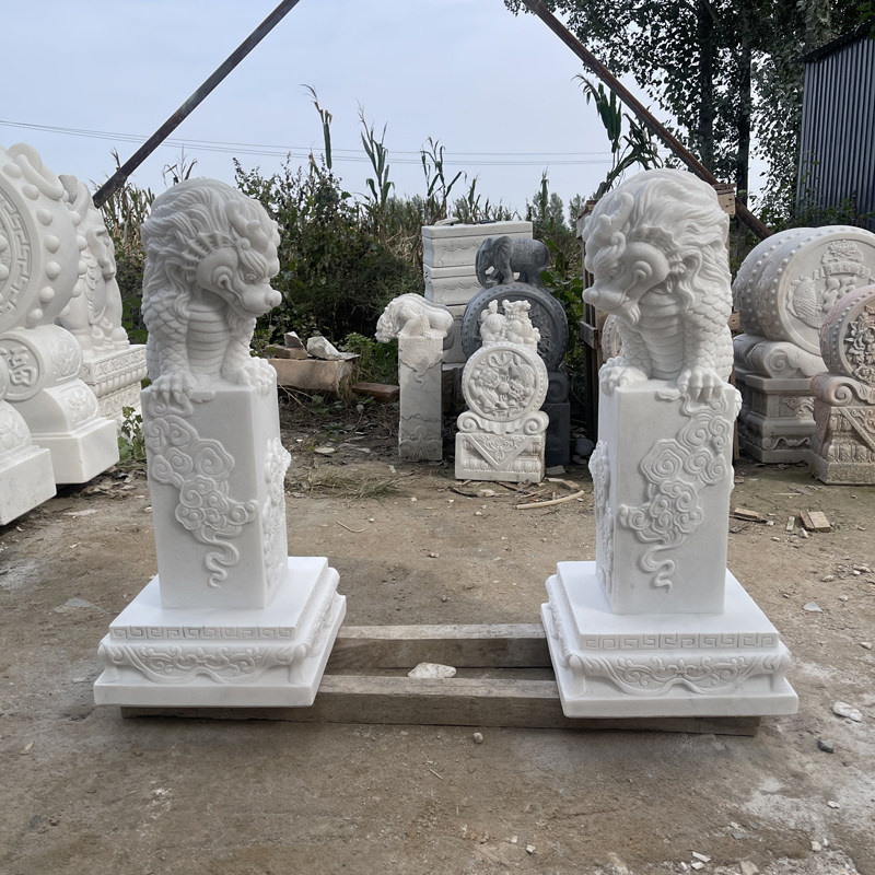天然汉白玉石雕石狮子兽柱拴马桩装饰品吸水兽摆件麒麟会所酒店