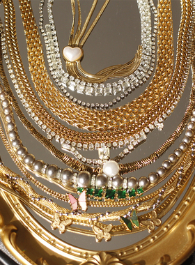 欧美粉绿蝴蝶复古打标锁骨项链