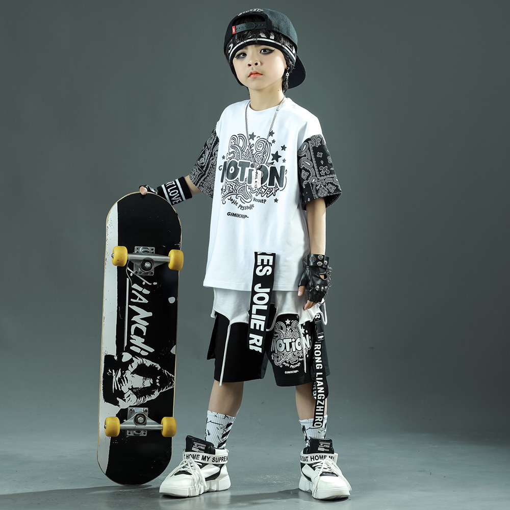 少儿街舞潮服男孩嘻哈服装爵士舞套装女孩宽松黑白T恤夏季HIPHOP