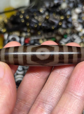 台曲贡高油手工款三眼天珠