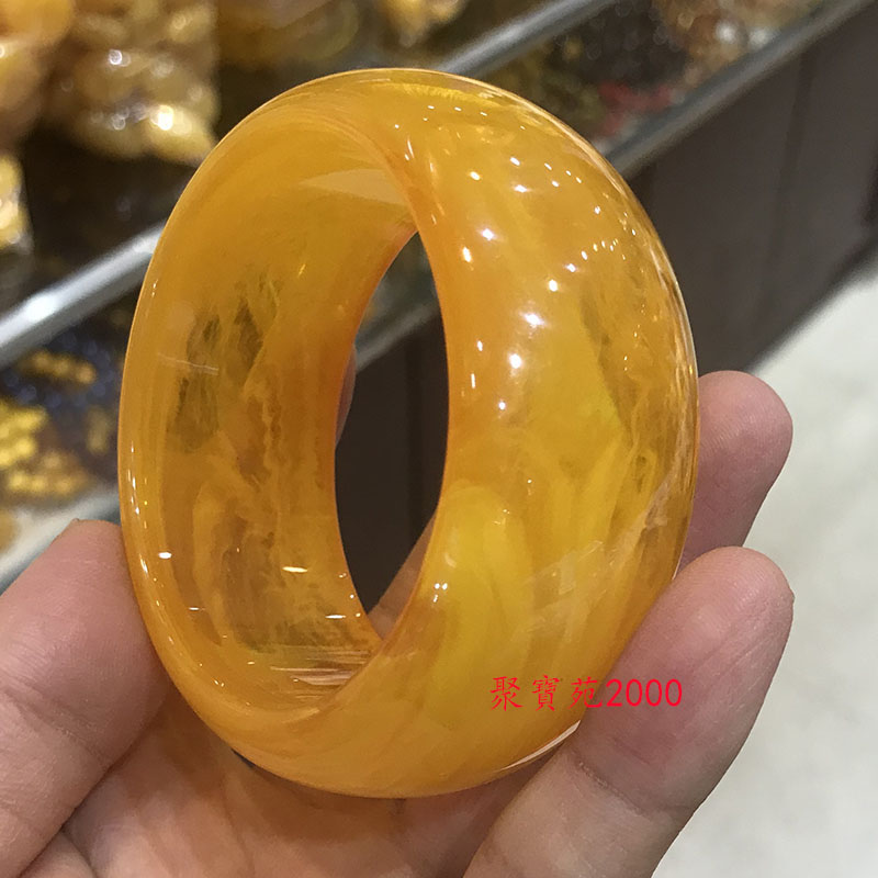 天然飘花鸡油黄老蜜蜡手镯仿白花蜜琥珀送妈妈女朋友情侣礼物饰品