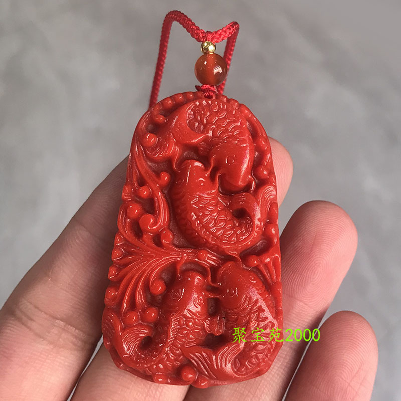 精雕仿南红连年有余吊坠男女士玉石鱼挂件玛瑙年年有余金鱼毛衣链