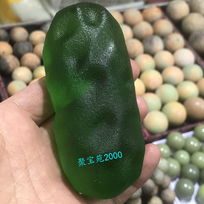 捷克陨石手把件宇宙矿物高频磨砂原石观赏石把玩件许愿幸运石盘玩