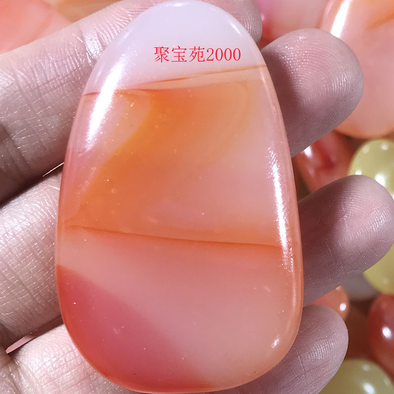 新疆和田玉白玉鸡血玉原石手把件仿金丝玉吊坠老黄玉把玩件玉腰挂