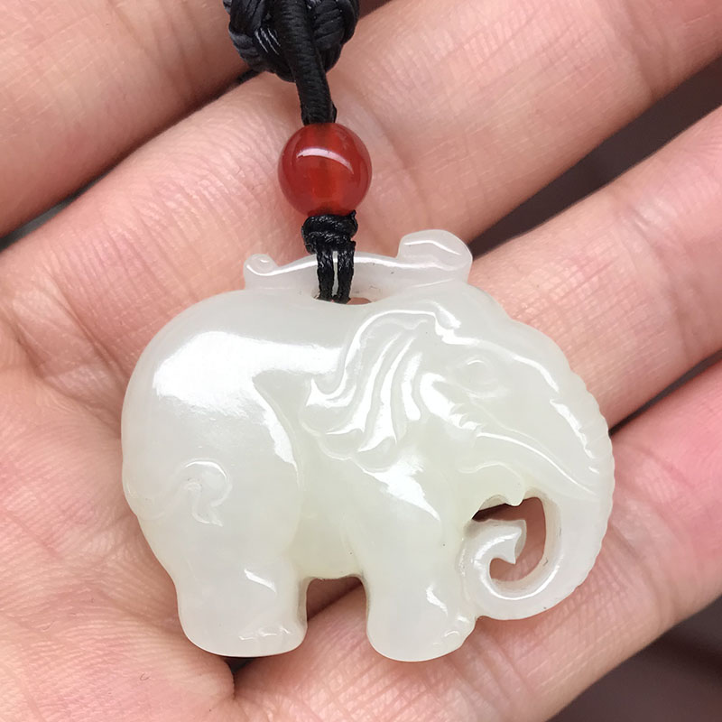 天然和田玉白玉大象挂件男女吉象如意吊坠小象玉石项链送长辈父母
