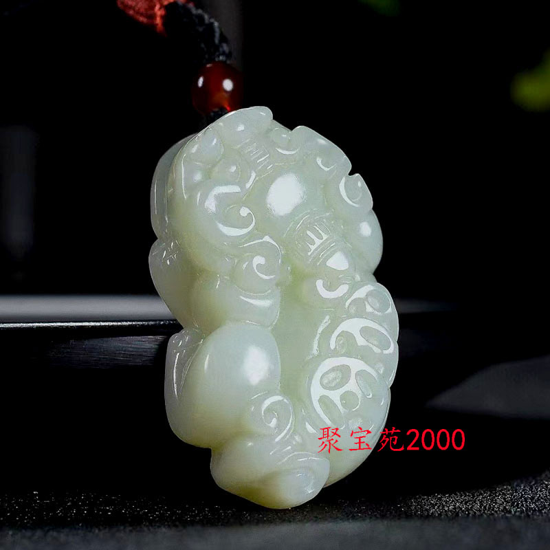 和田玉貔貅吊坠男女款