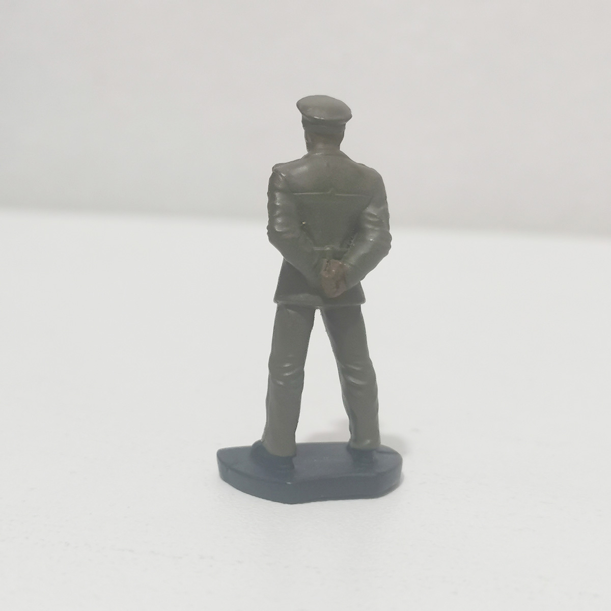 威世智正版微缩模型黑人军官