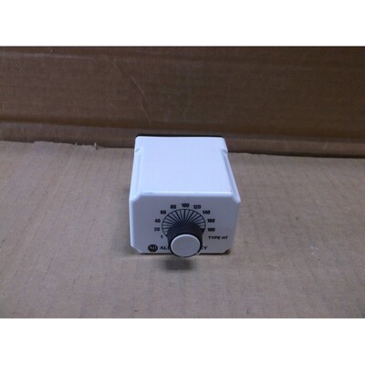 700-HT12BA1 A Allen Bradley Minuteur Relais 700HT12BA1 A