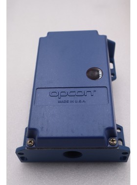 Cutler-Hammer 1320B-6501 104657 光电传感器 102-132VAC #K-573