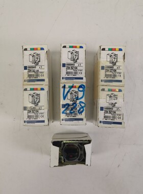 Telemecanique ZB4 BZ 104 Kontakt Schraubanschluss 7er Packun