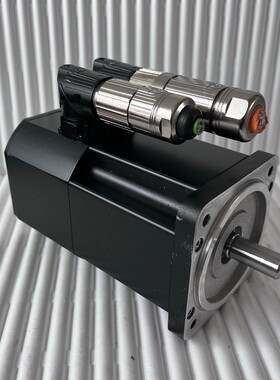 1x B&R 8LSA34.EA060D100-3 Rev.: C4 M3APO Servomotor