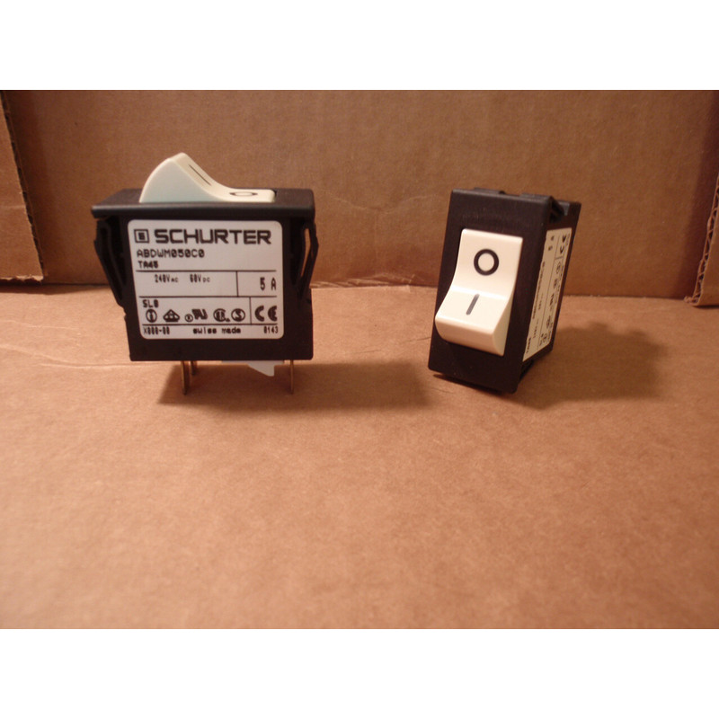ABDWM050C0 Schurter Nuovo 5A Circuito Interruttore Protezion
