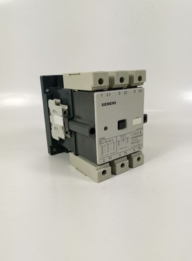 Siemens 3TF50 22-0AM0 Schütz 55KW Spule 220VAC NEW