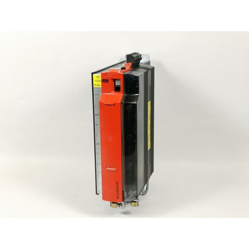 SEW EURODRIVE MDX61B0014-5A3-4-0T MDX61 MDX Umrichter mit DE