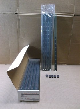 Quantity 5) MBM27256-30 NEW In Box Fujitsu UVPROM 32KX8 300n