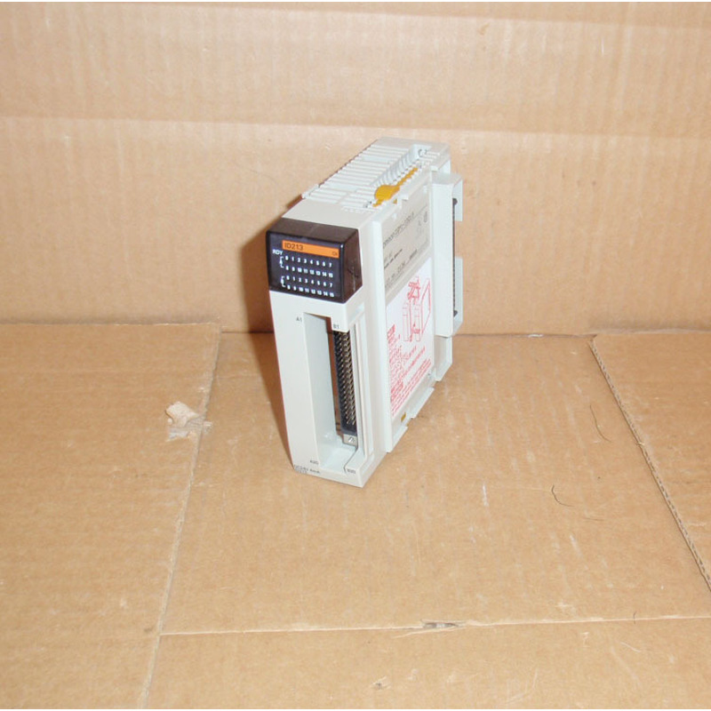 CQM1-ID213 Omron Plc 32 Point Dc Entrée Module Carte CQM1ID