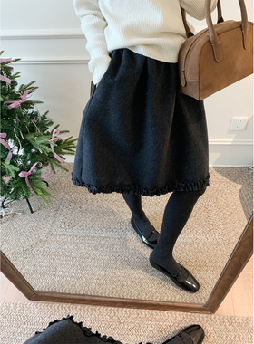 2025新款复古毛呢木耳边半身裙女短款灰色A字气质百搭显瘦短裙冬