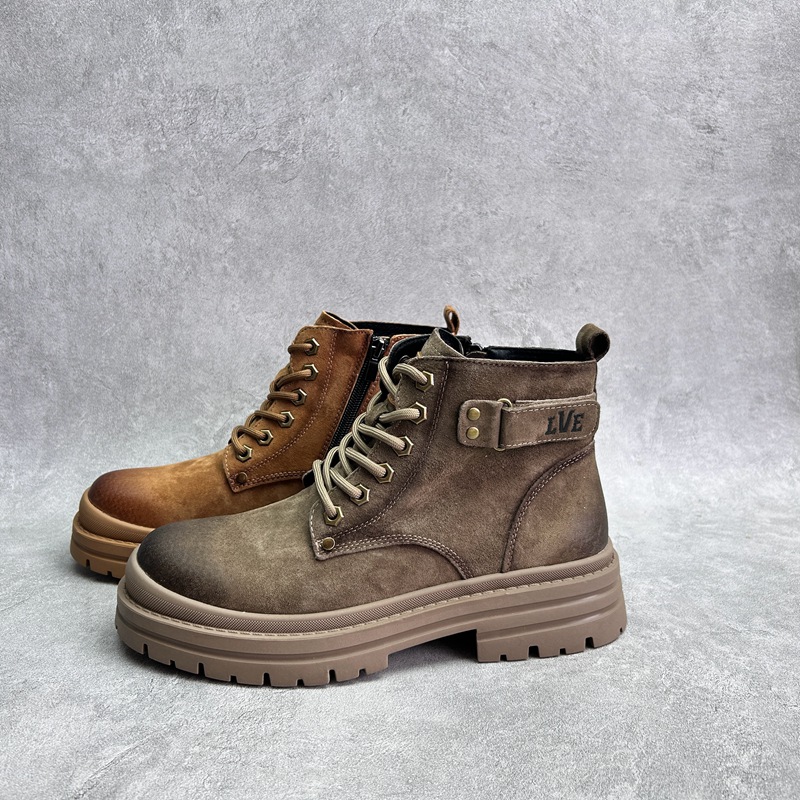 2025秋季断码牛皮男鞋平底男单鞋工厂真皮休闲鞋时尚软底帅气