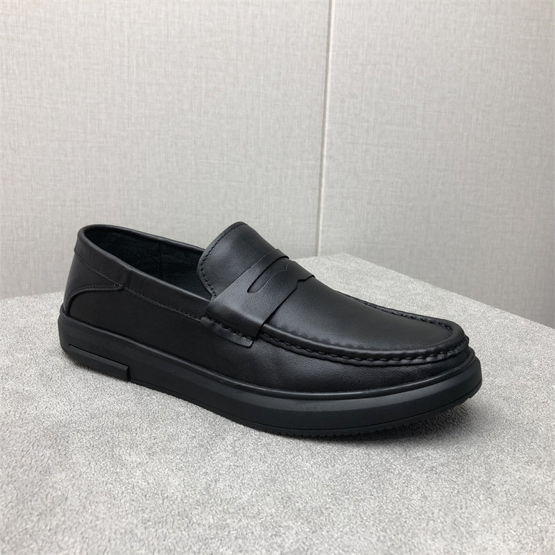 2025夏季断码牛皮男鞋平底工厂