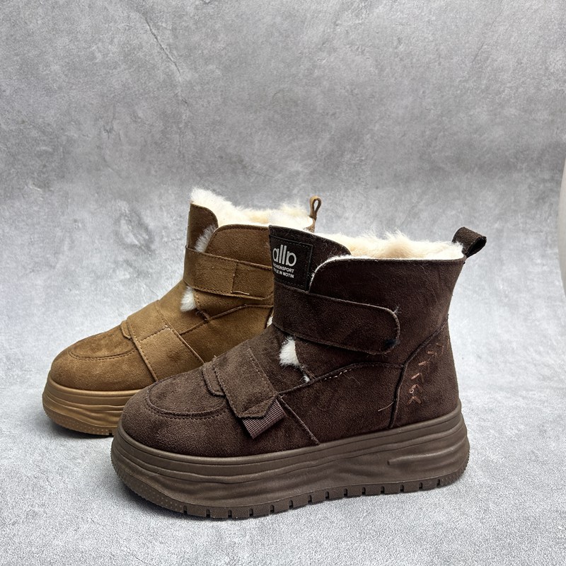 工厂2025秋冬断码绒面女鞋雪地靴厚底休闲舒适保暖时尚套脚短靴