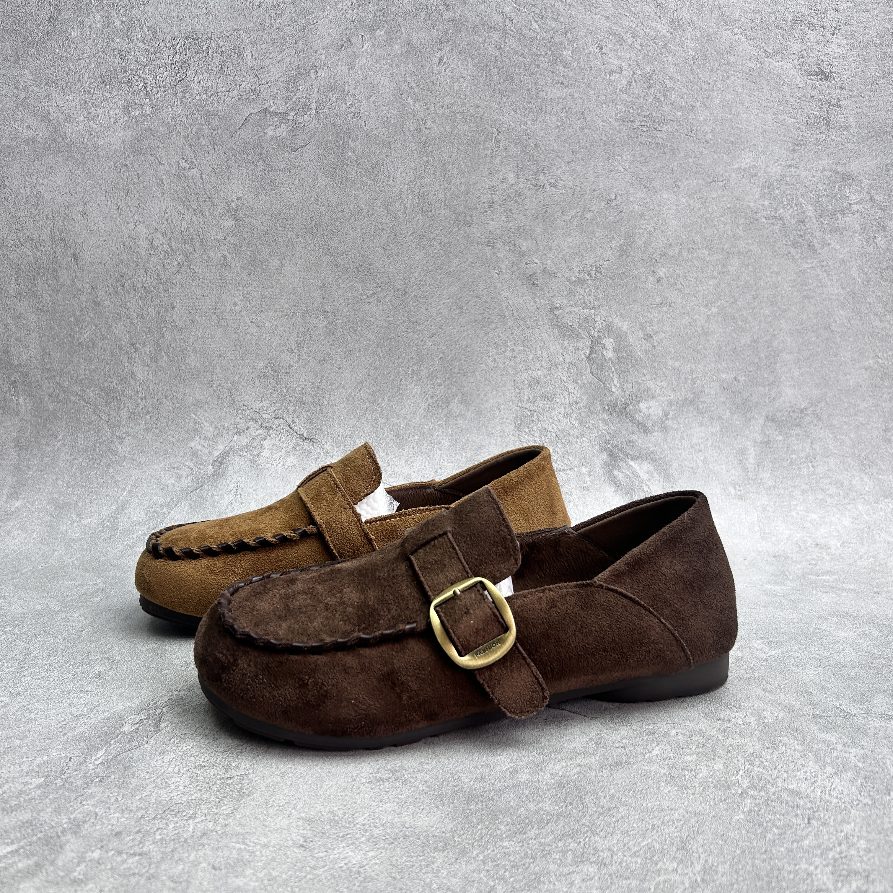 2025秋季新款断码超纤女鞋平底休闲圆头浅口加棉套脚女单鞋工厂