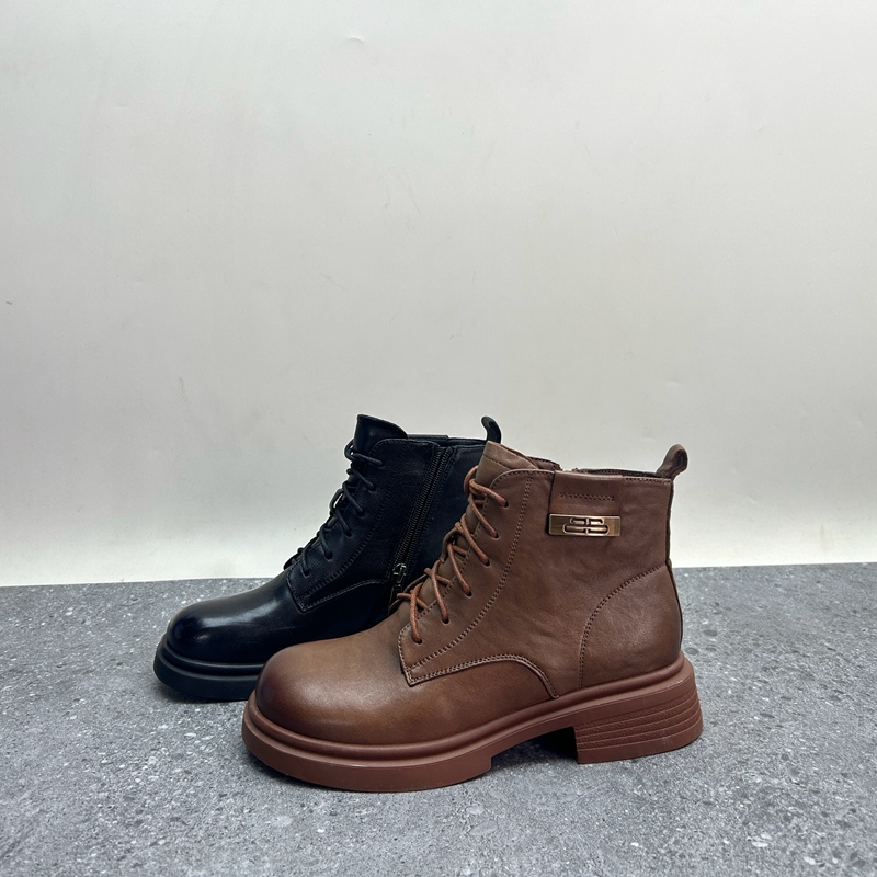 2024断码真皮秋冬新款女鞋