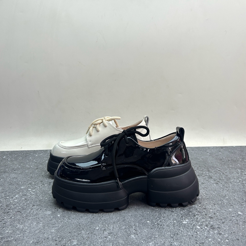 2025断码春季真皮新款女鞋