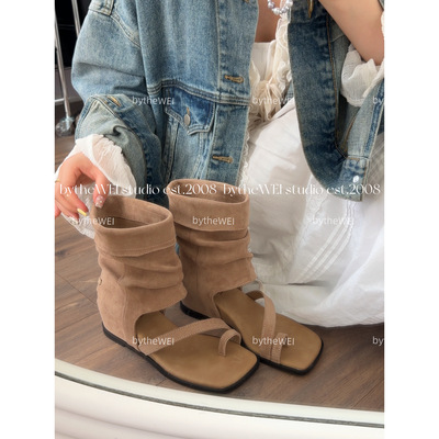 bytheWEI【流浪诗人】内增高～套趾一字带凉靴女夏季堆堆靴凉鞋女