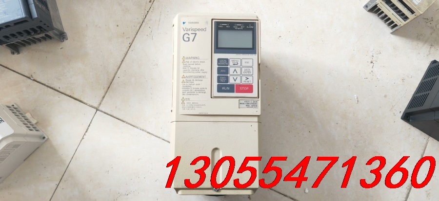议价安川变频器，CIMR-G7B42P2，2.2KW功能包好，