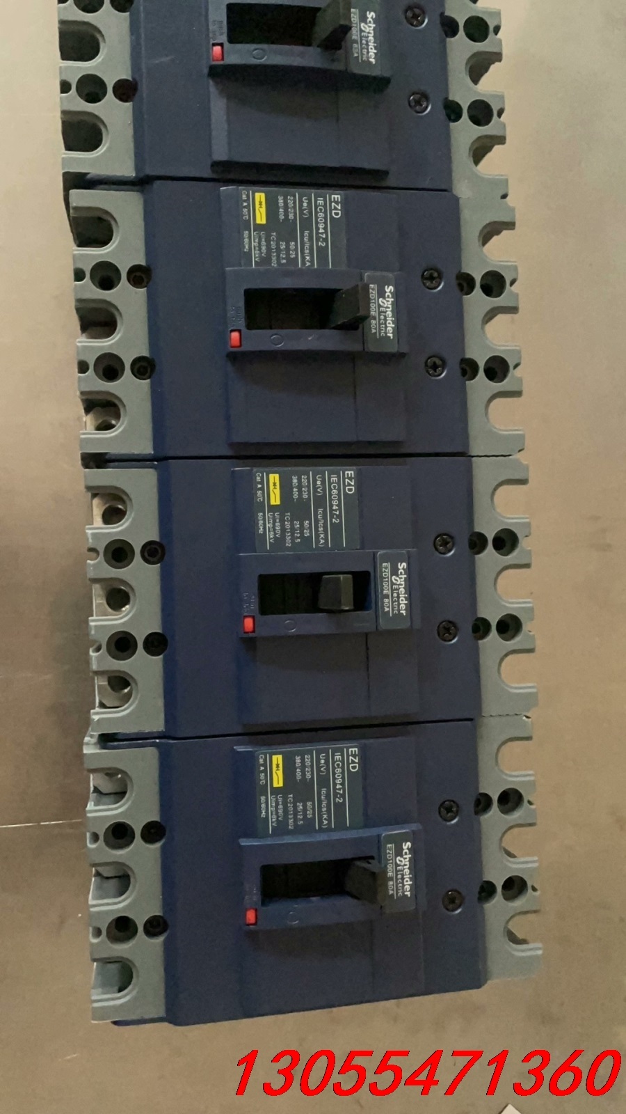 议价出售施耐德EZD 3P 25A-630A成色98新配件齐全