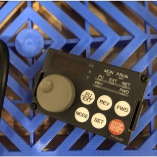 二手FR 三菱变频器A740F740操作面板议价 DU07