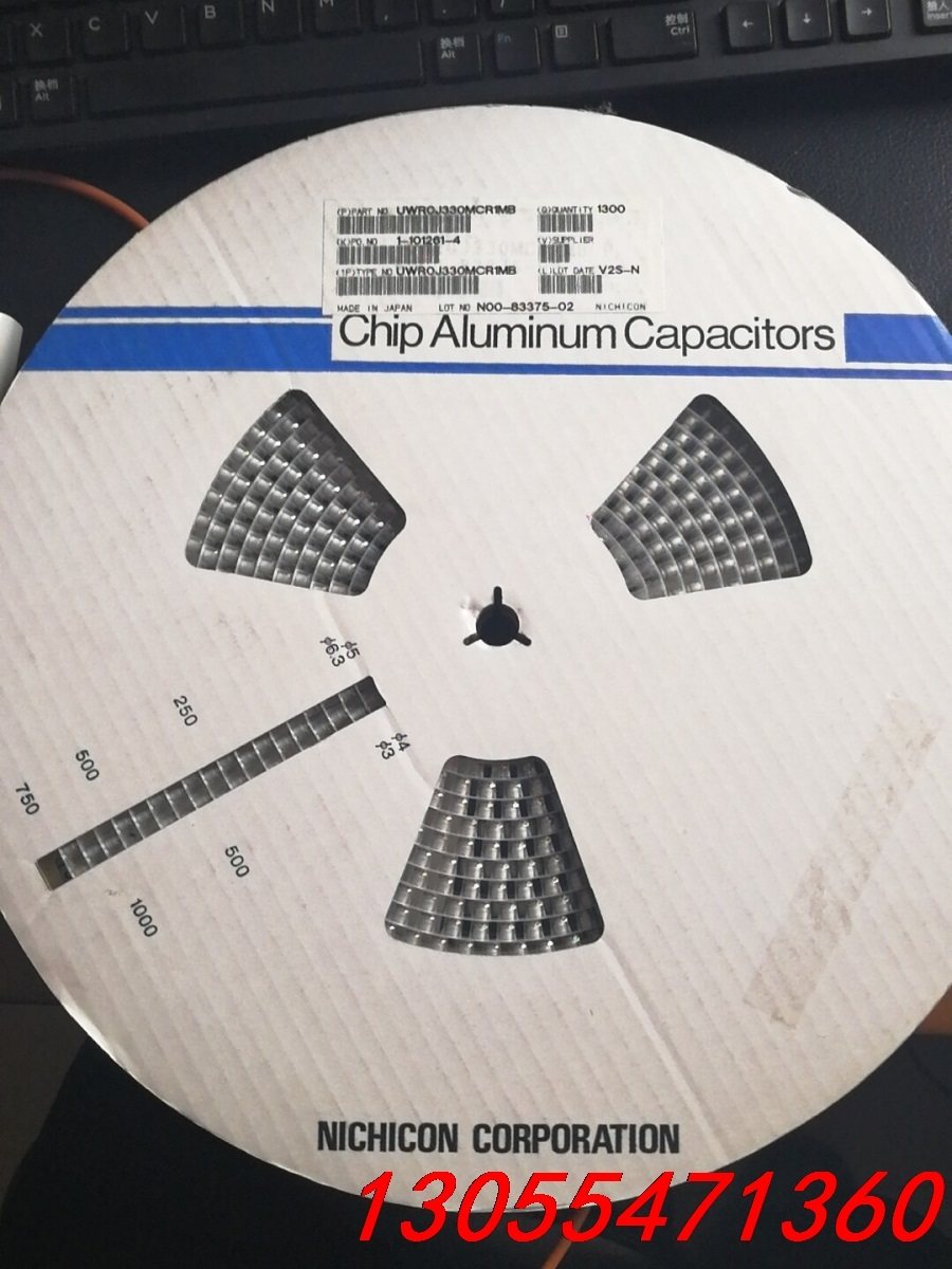 议价UWROJ330MCR1MB贴片电解电容33uf6.3V感兴