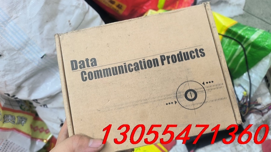 议价三旺IPS215-F 1光4电口交换机一个