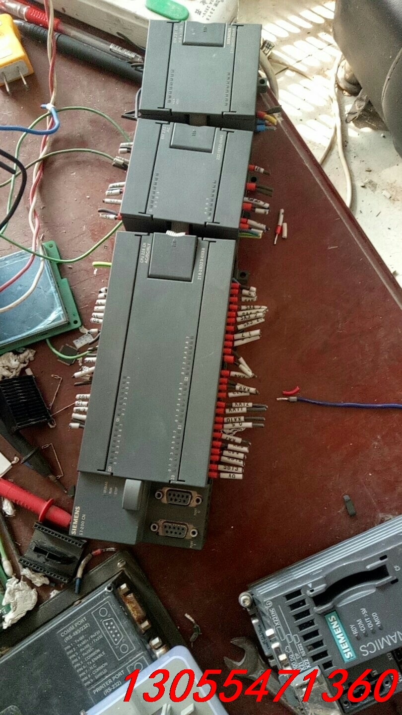 议价西门子CPU216-2BD23出售，主机带两个扩展模块，一起