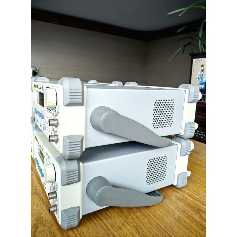 普源DG一1022数字合成函数信号发生器,20MHz双通道,议价