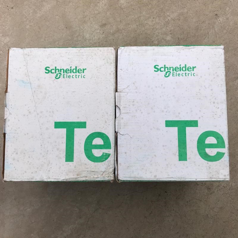 全新施耐德交流接触器 LC1D11500M7C 220V 5议价