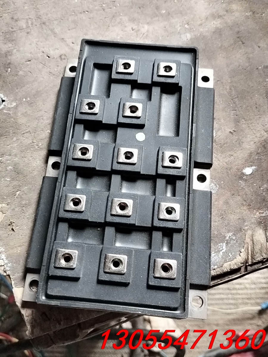 议价出一块富士6D75A一050ELX型75A500V模块。功能