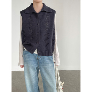 2026春款韩版慵懒风翻领针织马甲女显瘦镂空叠穿背心上衣