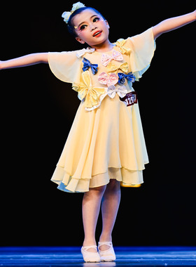 《重温摇篮梦》舞蹈演出服蝴蝶结装饰连衣裙表演服黄色合唱服定制