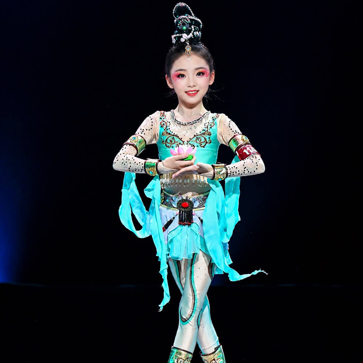 青莲升古典舞演出服女成人儿童舞蹈服租赁团体舞台服装可定制