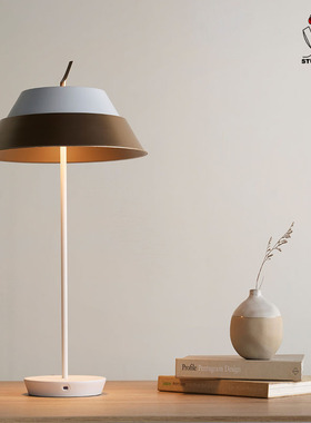 STUDIO FH Xcellent台湾艾舍人现代LED灯具书房卧室装饰苏菲台灯