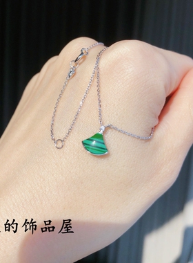 古丽 气质新中式迷你小裙子形扇形 通体925银饰 锁骨链短链