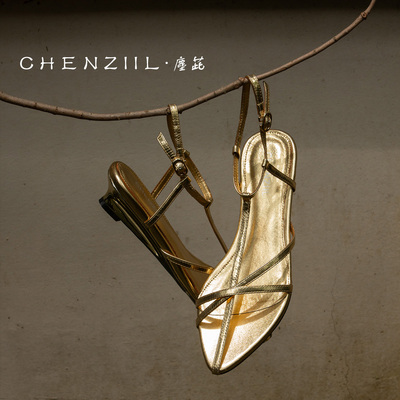 CHENZIIL坡跟极简凉鞋