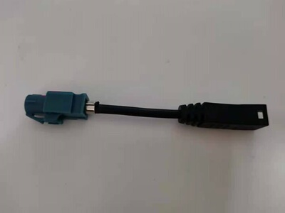 4pusb汽车安卓大屏cd转接线导航