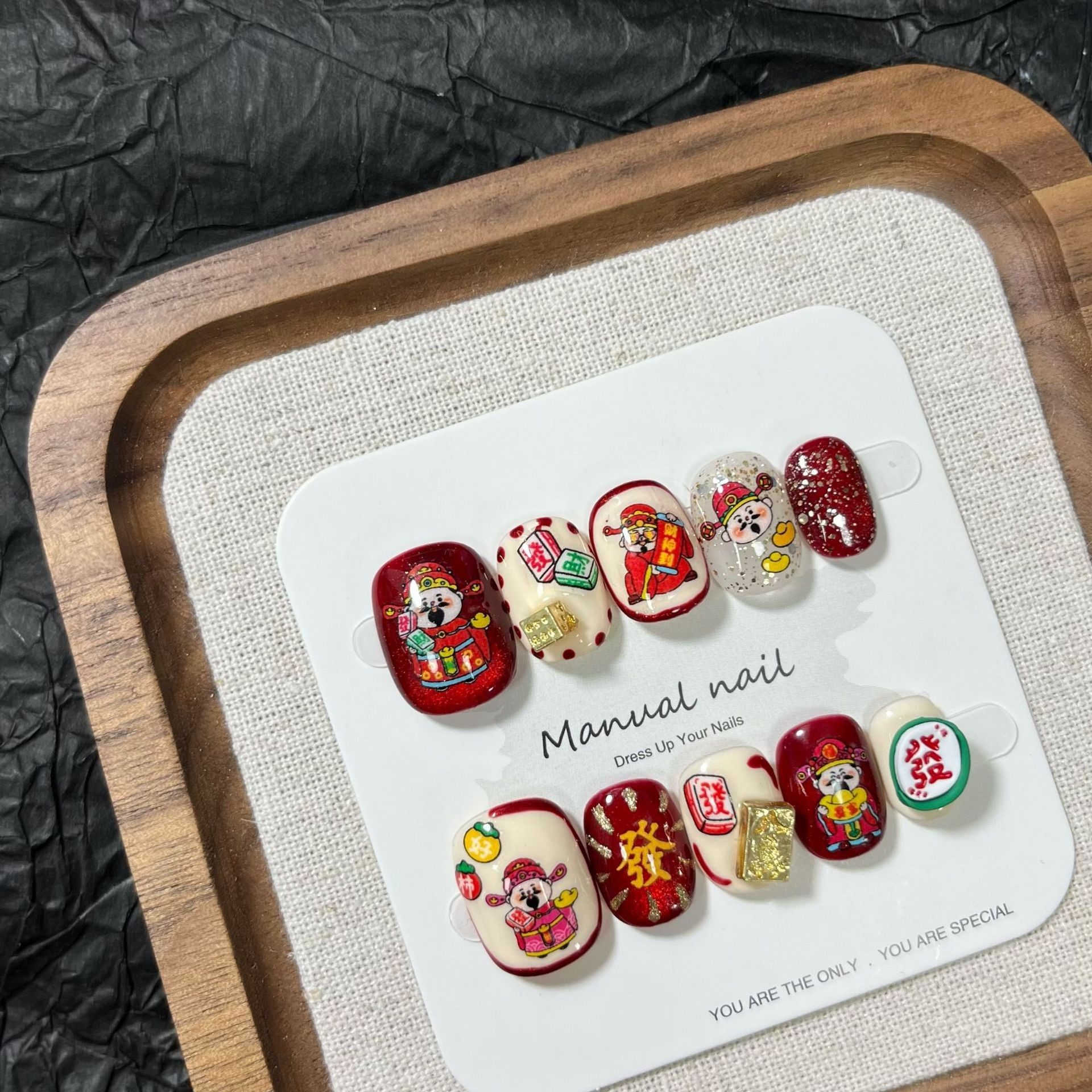 纯手工制作辣财神爷美甲贴穿戴甲可爱卡通少女短圆指甲贴片,彩妆/香水/美妆工具,穿戴甲/甲片,淘宝优惠券,粉丝福利购,淘宝优惠卷