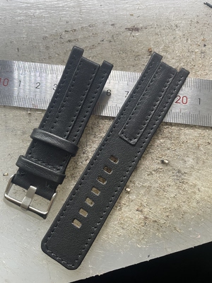 定制中古表带特色绝口凹凸口表带头层牛皮手工制作男女表