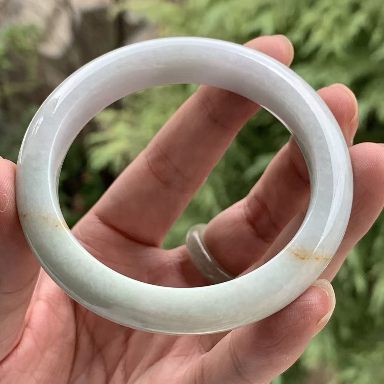缅甸A货翡翠手镯乳白色洒金55mm