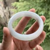 缅甸A货翡翠手镯白色淡蓝色贵妃翡翠手镯12.9 7.8 52.2mm一物一证