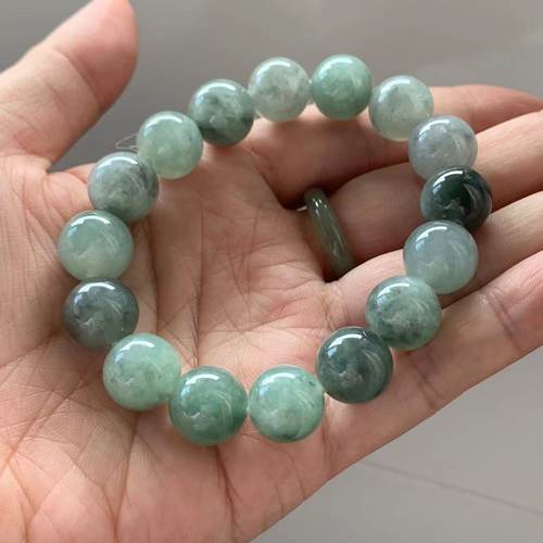 缅甸翡翠绿色底黑乌鸡13.3mm手串