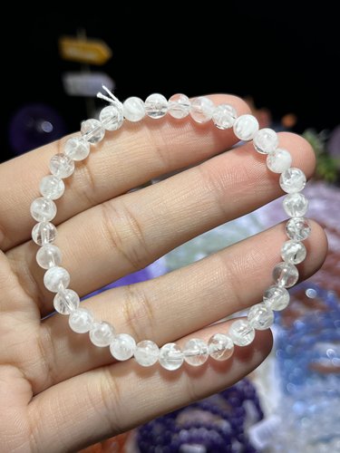 NO.9063天然雪花幽灵手链5.5mm7.8g